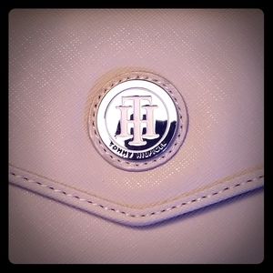 Tommy Hilfiger Clutch Wallet